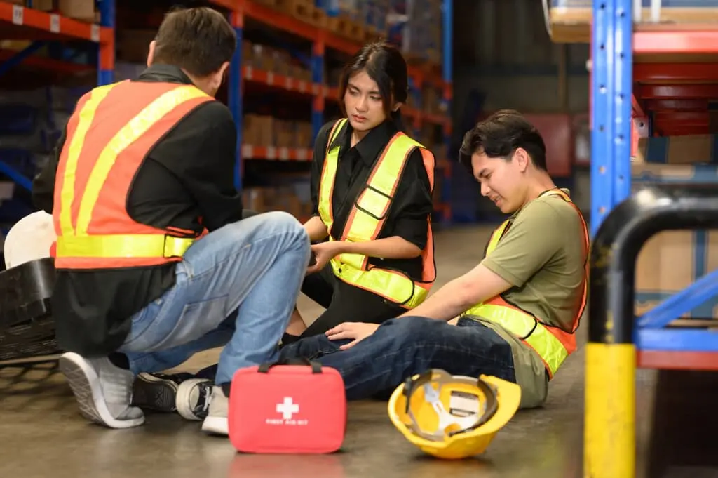 how employers should respond to worker injuries